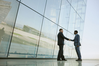 Similar image 21983119