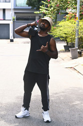 Similar image 21984741