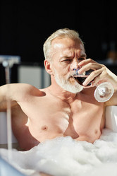 Similar image 21999812