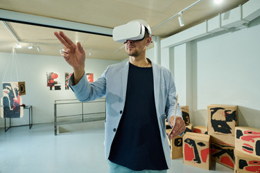 Similar image 22000772