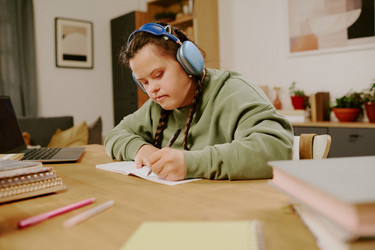 Similar image 22000160