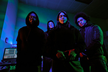 Similar image 22000260