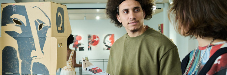 Similar image 22000846