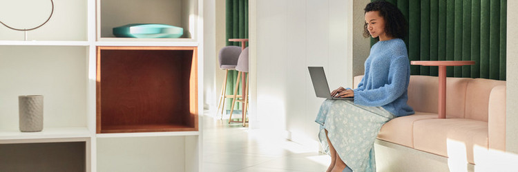 Similar image 21999759