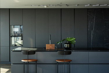 Similar image 21999844