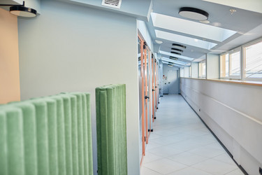 Similar image 21999688