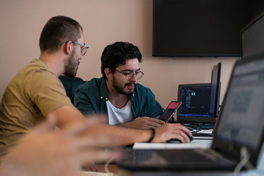 Similar image 22004502