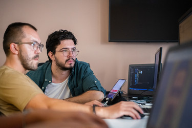 Similar image 22004504