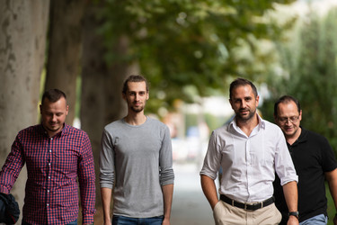 Similar image 22004748