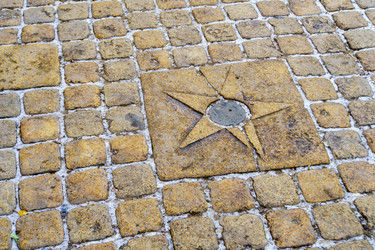 Similar image 22001899