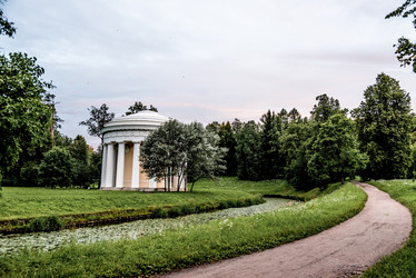 Similar image 21993017