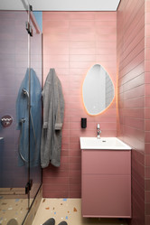 Similar image 21994396