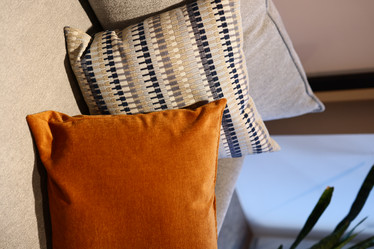 Similar image 21994432