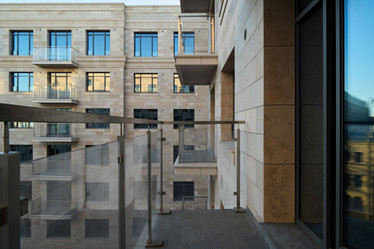 Similar image 21996339