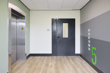 Similar image 21994078