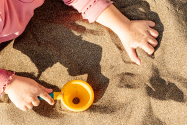 Similar image 21993703