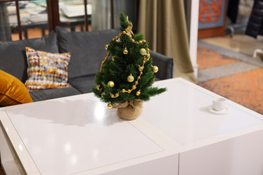 Similar image 21998370