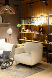 Similar image 21996393