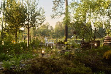 Similar image 21998100