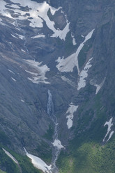 Similar image 21996296