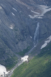 Similar image 21996310