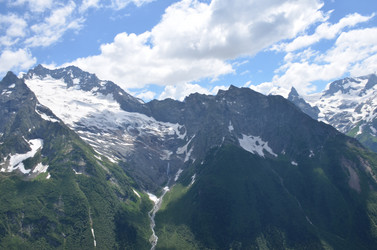 Similar image 21996311