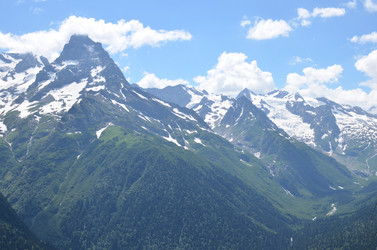 Similar image 21996317