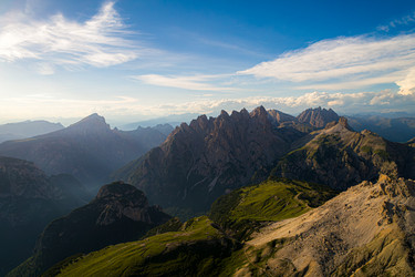 Similar image 21996769