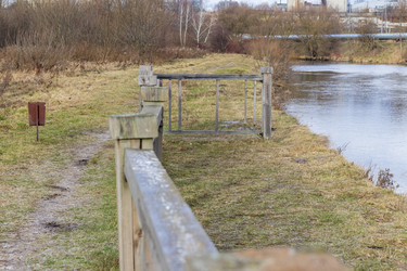 Similar image 21998519