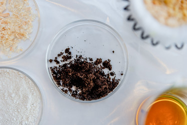 Similar image 21998603