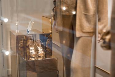 Similar image 22002170