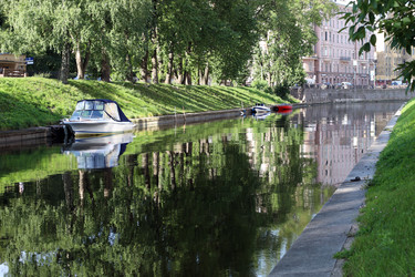 Similar image 22002420