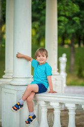 Similar image 22013710