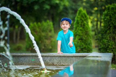 Similar image 22013711