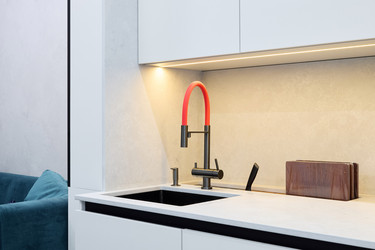 Similar image 22013946