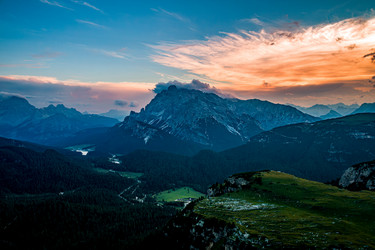 Similar image 22008244