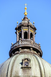 Similar image 22011576