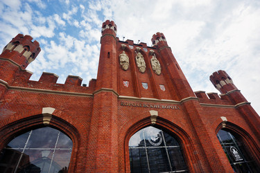 Similar image 22015799