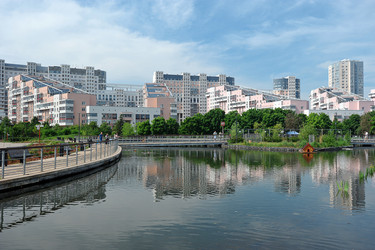 Similar image 22015505