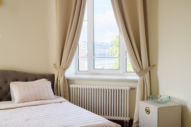 Similar image 22018537