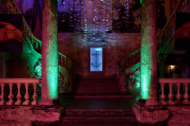 Similar image 22014191