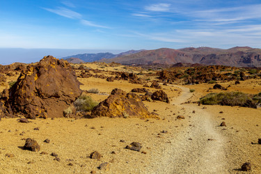 Similar image 22012088