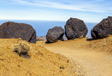 Similar image 22012172