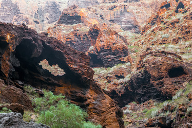 Similar image 22012907