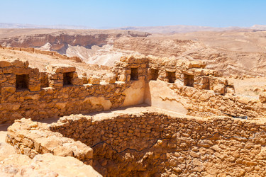 Similar image 22013132