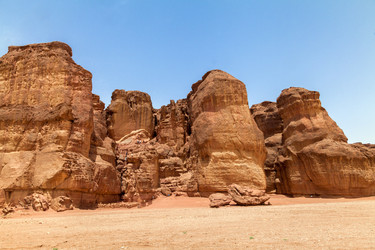 Similar image 22013287