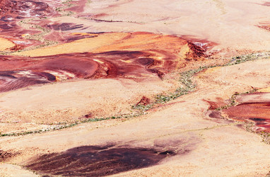 Similar image 22013331