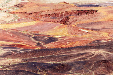 Similar image 22013332