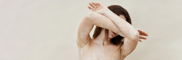 Similar image 22000071