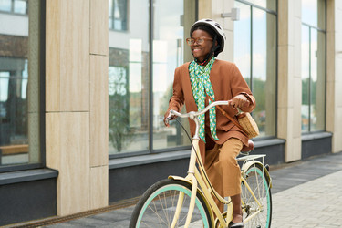 Similar image 22000906